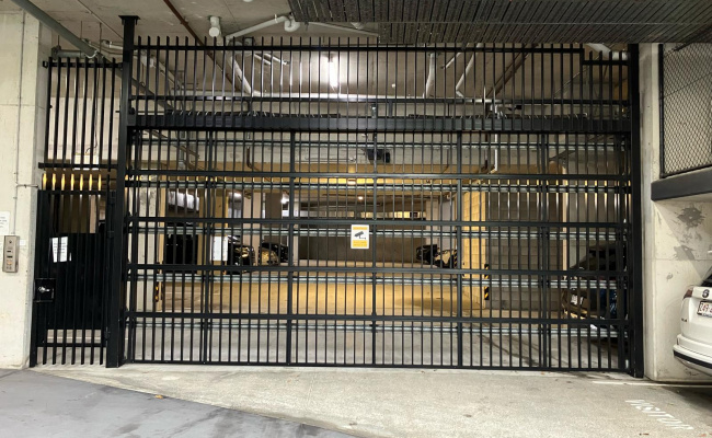 Secure and  cheap parking space with flexible payment options