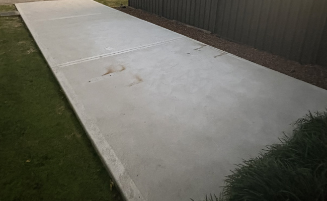 Parking space in Holmesville, perfect for caravan, boat, small truck.