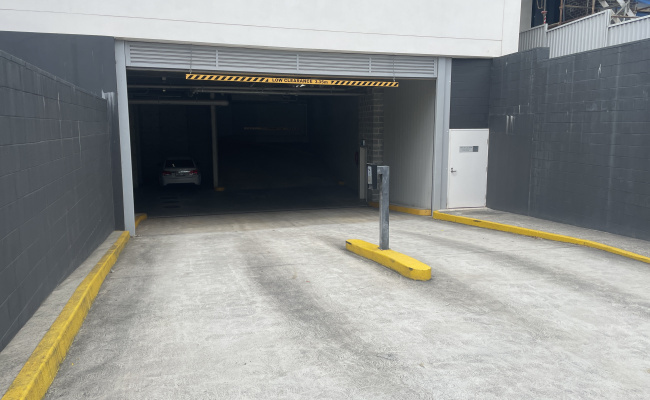 Secured Parking near Eastwood Station, Eastwood Centre and Schools