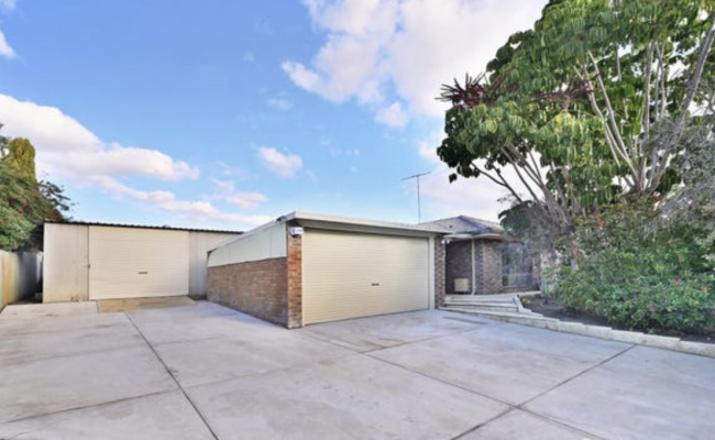 Massive lock up shed for rent!