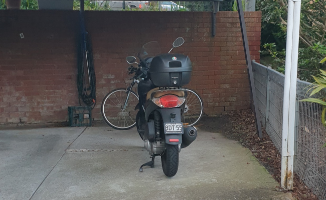 Motorcycle parking available - 5 min from station