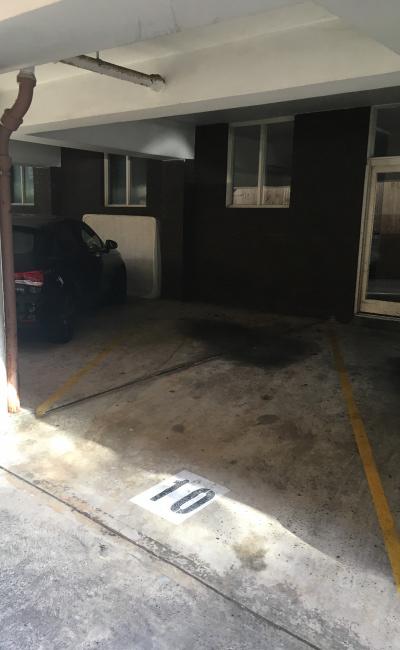 Covered parking space in Bondi