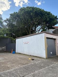 Great parking space right next to Bondi Beach, 1 min walk to the icebergs