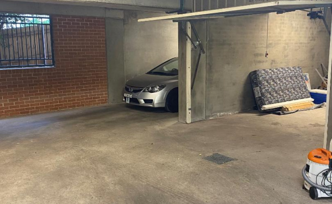 Secure parking near Roseville Station - Located behind Roseville cinema. Short walk to Station.