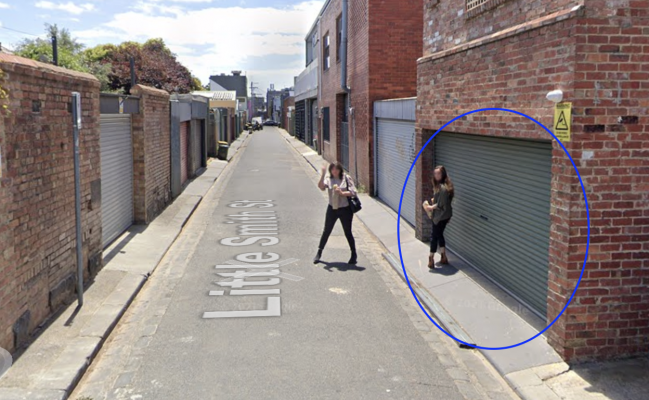 Easy, secure, fully enclosed garage near Smith & Gertrude St. Fits 2 cars. You're booking RIGHT SIDE