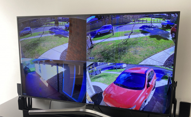 Safe monitored CCTV undercover garage park 9 min walk from station & shops, close to airport.