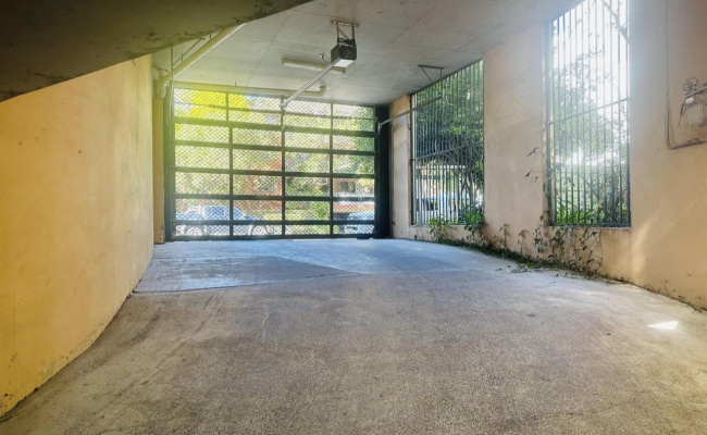 Parramatta 2 parking lots for price of 1, Secure, Convenient, close to Armani, Cheap, Large,Spacious