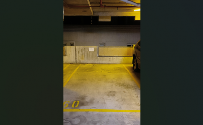 Melbourne - Great Parking opposite to Southern Cross Station