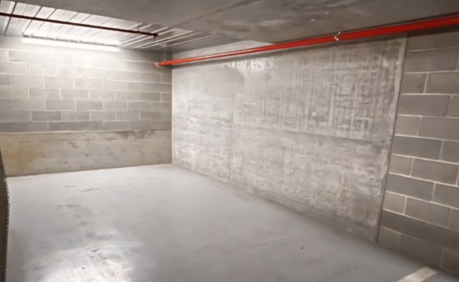 Upper West Side Apartments Secure underground carpark