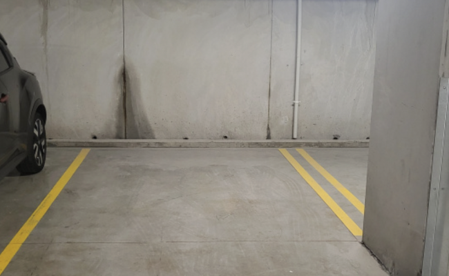 Car Park for Rent on Spencer Street, Melbourne CBD