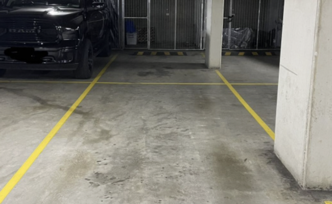 Car Park for Rent on Spencer Street, Melbourne CBD