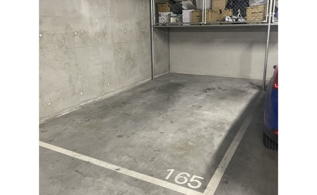 Spencer Street - Indoor Parking close to Southern Cross Station and Flagstaff Garden