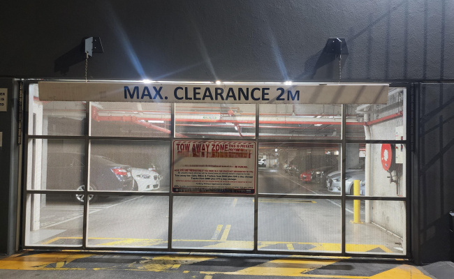 Massive car space in CBD near Parliament Station and Carlton Gardens, camera next to space