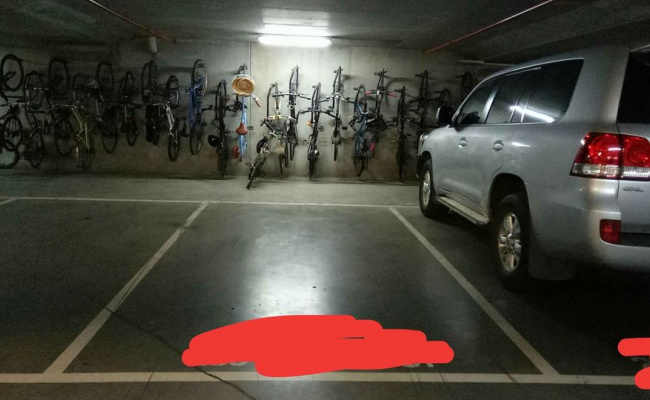 Melbourne - Secured Indoor Parking in CBD