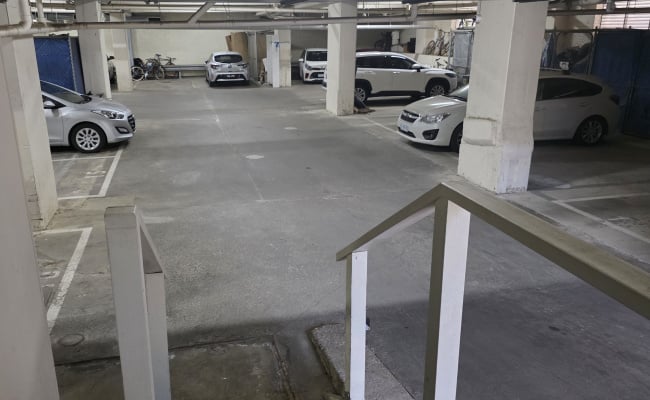 Secure parking close to Brunswick, Smith and Gertrude Streets
