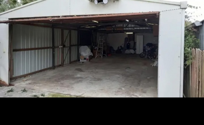Great storage &  parking in Wantirna