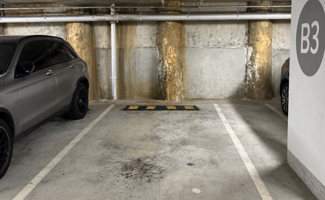 Indoor lot parking on St Kilda Road in Melbourne Victoria