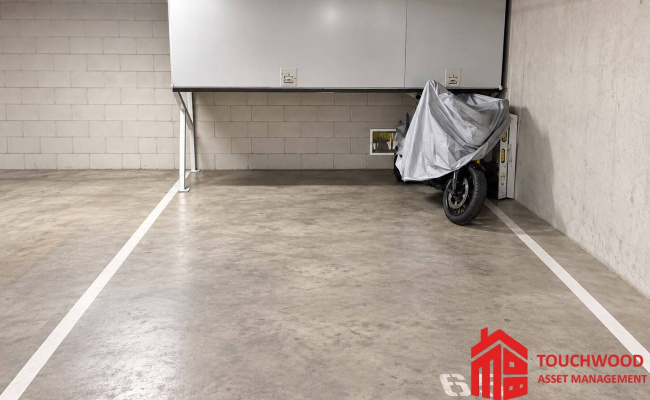 Secure Ground Level Car Park for Rent St Kilda Rd, Melbourne (65)