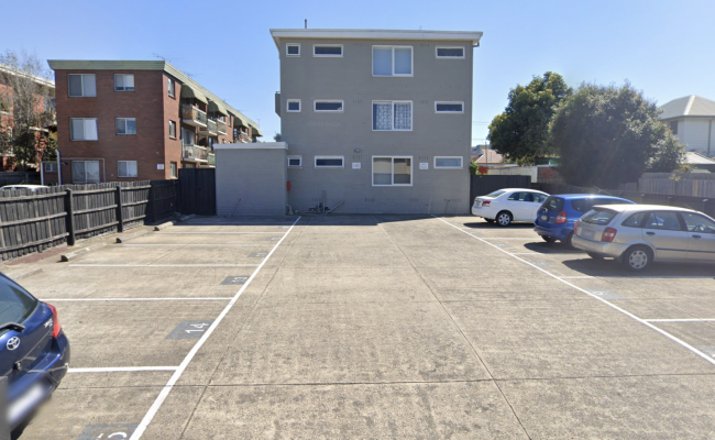 Secure & Convenient Carpark in Prime Brunswick Location (Sydney Road)