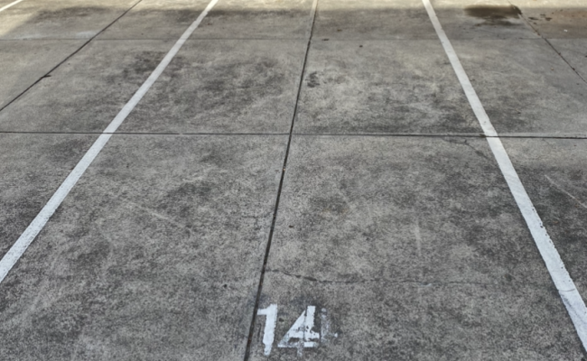 Great parking space close to Auburn station