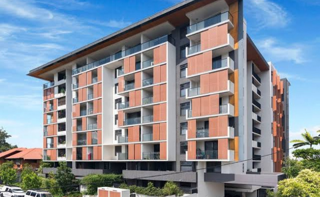 Lock up garage space in Indooroopilly. Long term available.