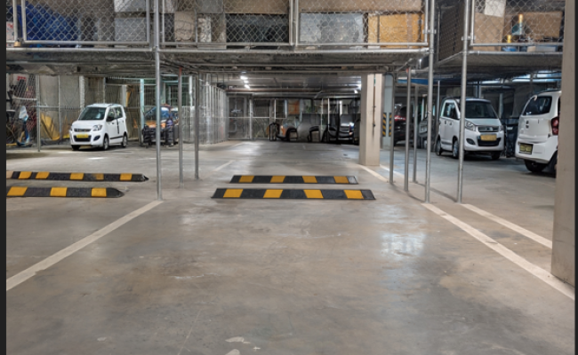 Highett - Secure Indoor Parking Lot near Train Station