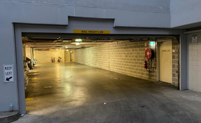 Kogarah - Secure Parking close to Train Station