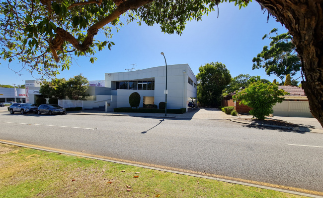NEDLANDS STIRLING HWY  Under Cover Car Bay (B2) For Rent