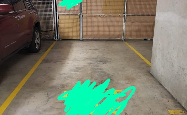 Parking space for rent (339 sussex street)