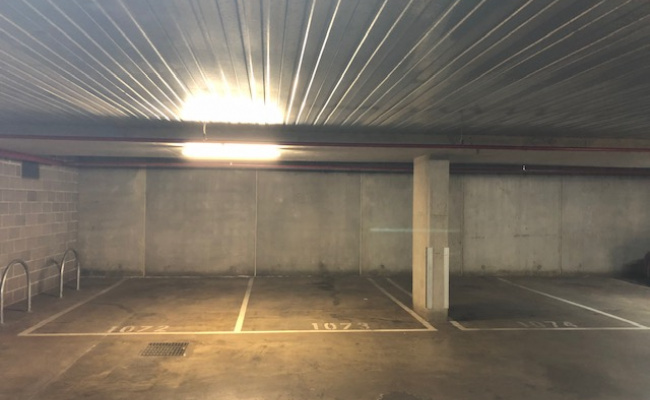 Secured Car Space for lease near Melbourne Uni