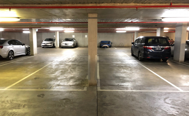 Secured Car Space for Lease near Melbourne Uni