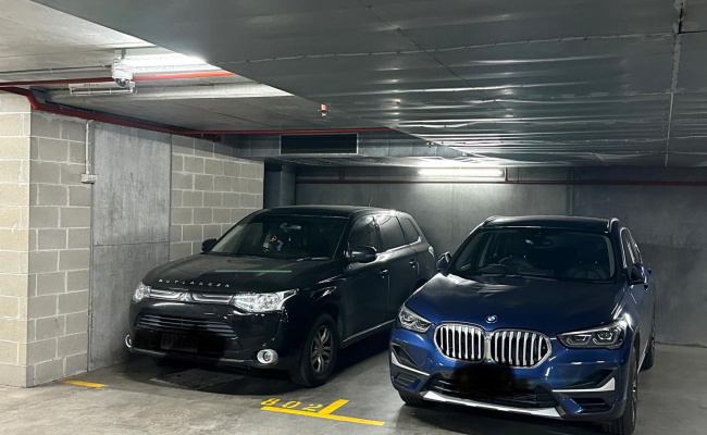 Secure Undercover Reserved Parking in Carlton (next to Uni Melb)