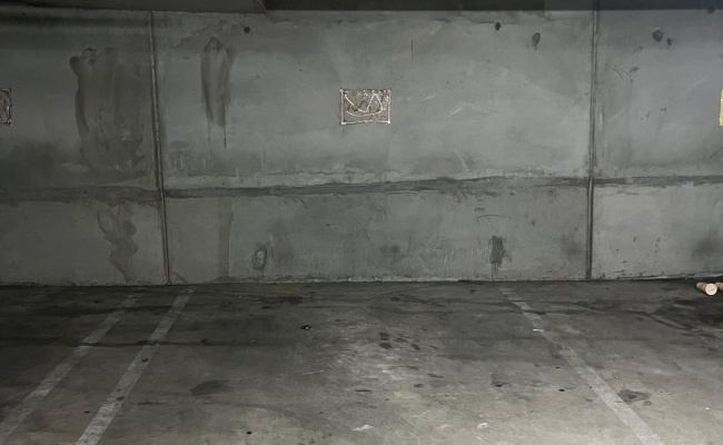 Secure Indoor Carking lot on 488 Swanston st CBD