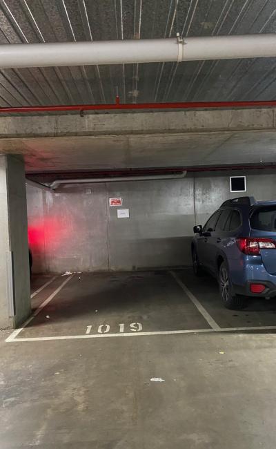 Secure undercover car space (1019) in Carlton near Melbourne Uni, remote entry