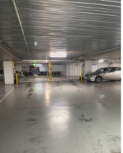 Melbourne - Great Undercover Parking in CBD