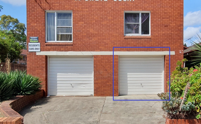 Garage in Lidcombe (LHS) - Central, Secure and Large
