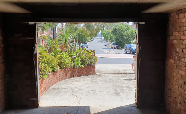 Garage in Lidcombe (LHS) - Central, Secure and Large