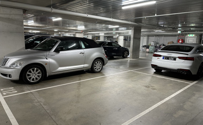 Secure Apartment Car Park for Rent - Melbourne, Chadstone