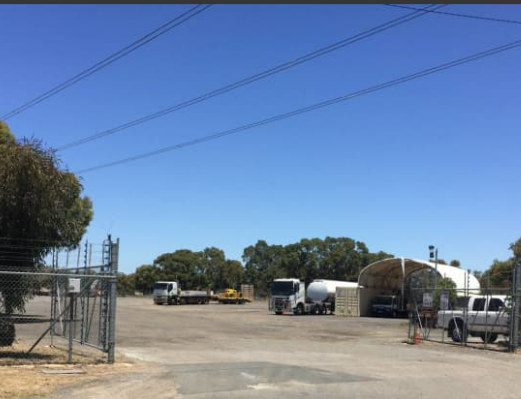 Hazelmere - Safe Open Truck Parking just south of Great Eastern Hwy