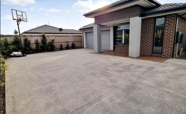 Large driveway space available for rent