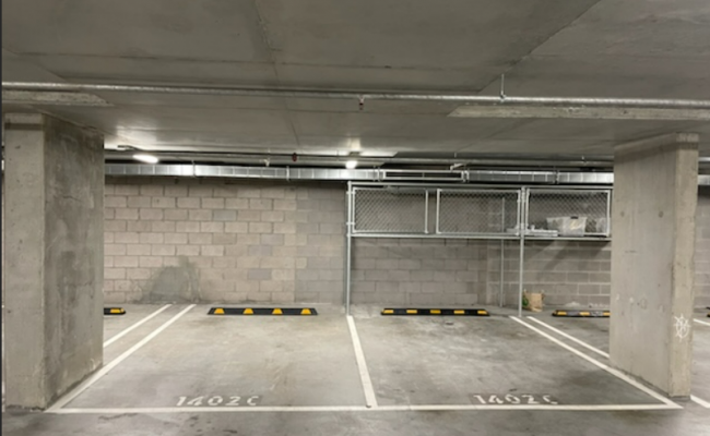 Port Melbourne - Secure Car Parking with Overhead Storage Cage
