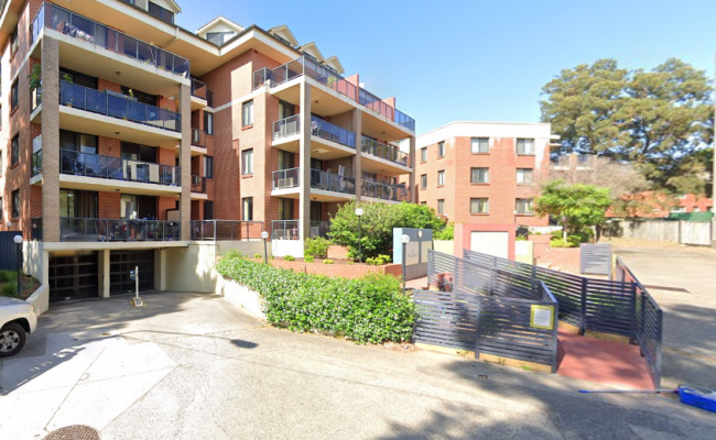 Convenient parking space in Strathfield/Homebush
