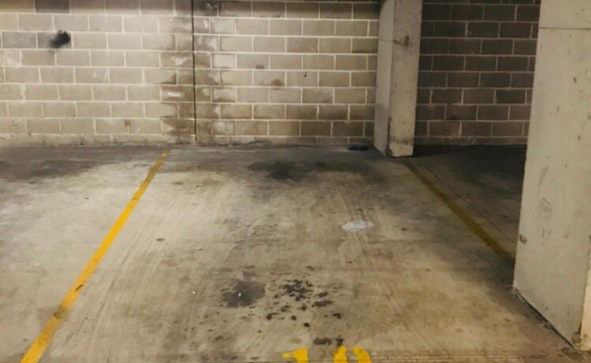 Great parking nr Homebush/Strathfield Station.