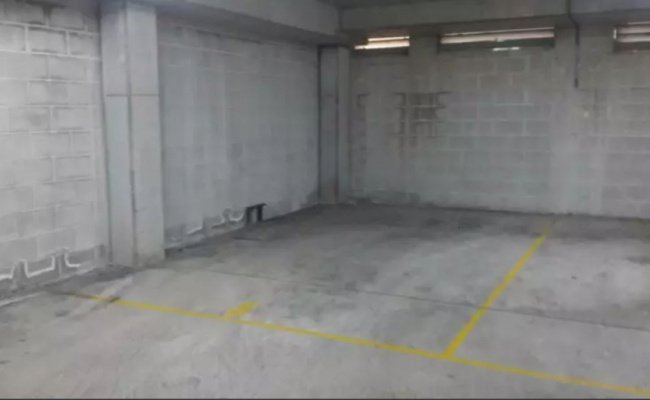 Liberty Grove - Secure Indoor Parking across Brunswick Park