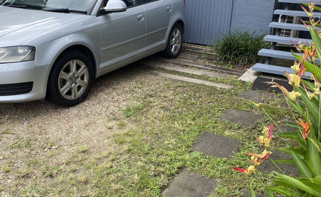 Driveway Car Park Space - Ideal for Gabba Event