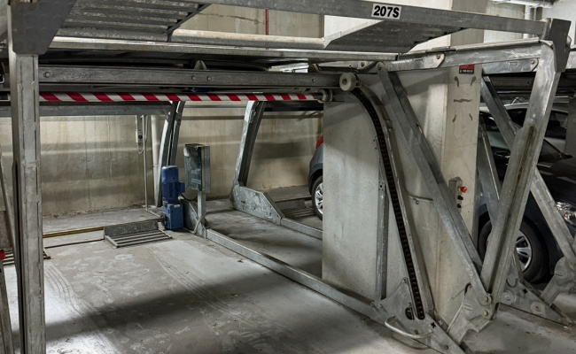 Prime Location in Secure ILK Building