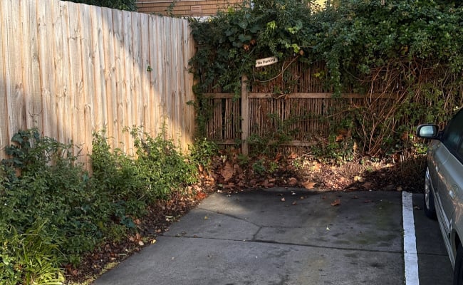 Great Parking Space near Toorak Village