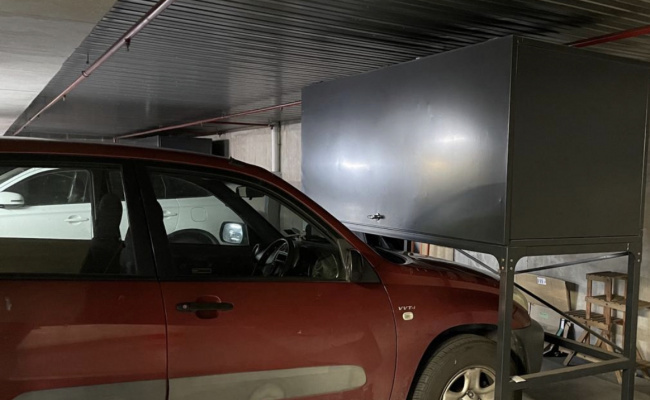 Easy secure parking