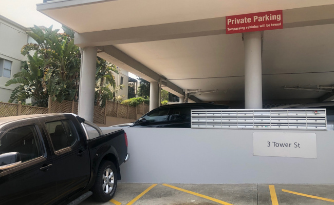 Undercover parking space, in a quiet and safe area, 2 minutes from manly wharf