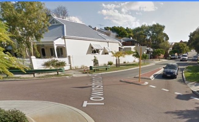 Top shady spot 4 min walk to Rockeby Rd in mid Subiaco
